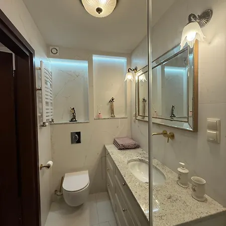 Appartamento Antique Centrum *